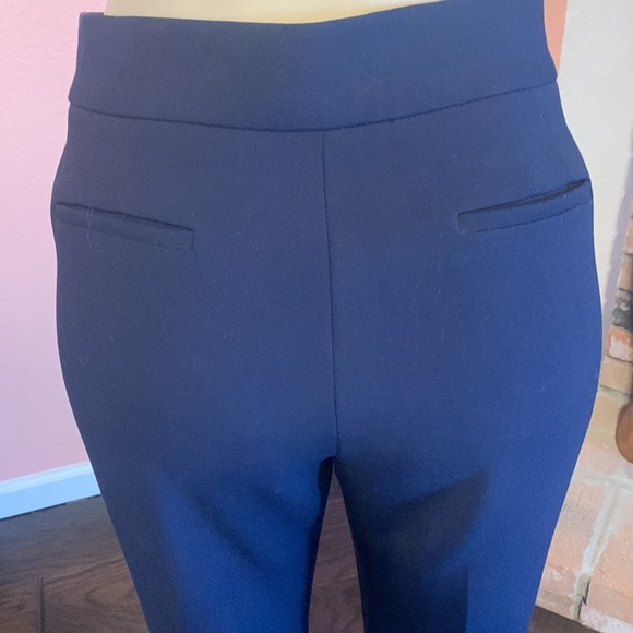 In Excellent Condition Pants - Picture 5 of 12